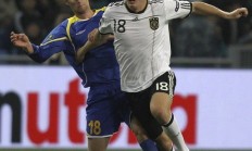 半岛体育网址-关于欧洲杯预选赛：各队奋力比拼，胜负未定，悬念重重的信息