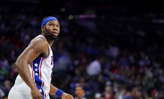 半岛体育新闻-快船惨败魔术，乔治表现疲软的简单介绍