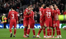 半岛体育官方-利物浦球队备战杯赛，志在冠军的简单介绍