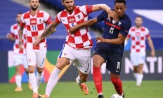 半岛体育娱乐-包含克罗地亚主场大胜斯洛伐克，升至小组第二的词条