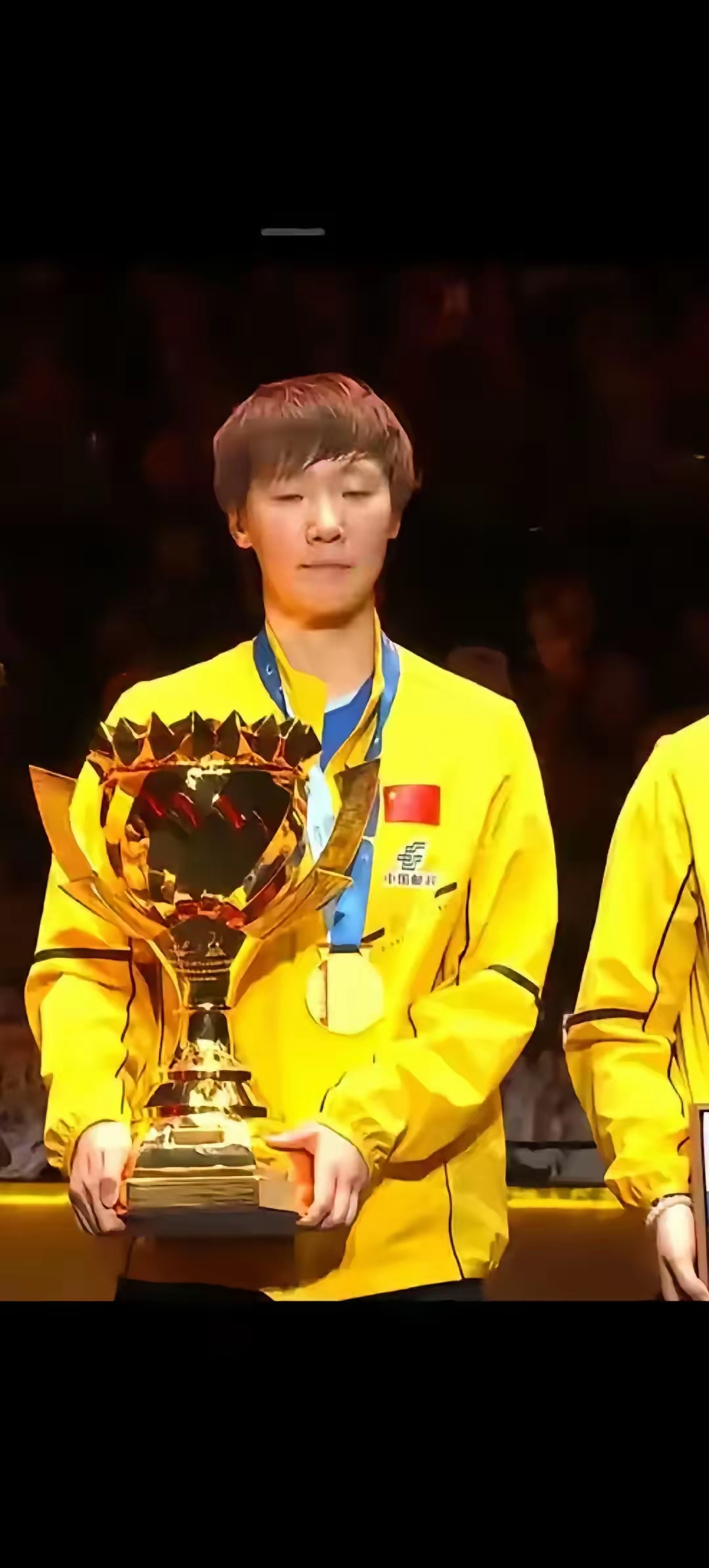 争夺冠军资格！球队全力以赴争取胜利的简单介绍