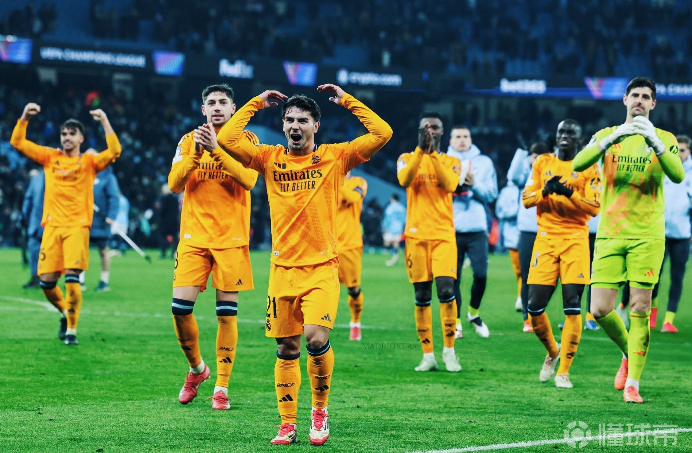 包含皇马后防问题暴露!客场遭逢沉重失利的词条 包含皇马后防问题暴露!客场遭逢沉重失利的词条