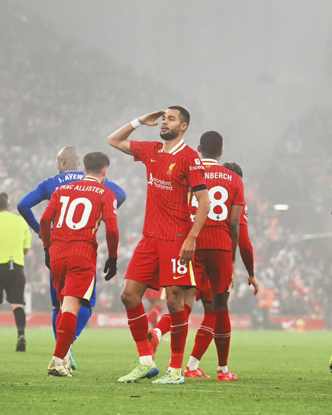 利物浦主场横扫尤文图斯,晋级半决赛 利物浦主场横扫尤文图斯,晋级半决赛