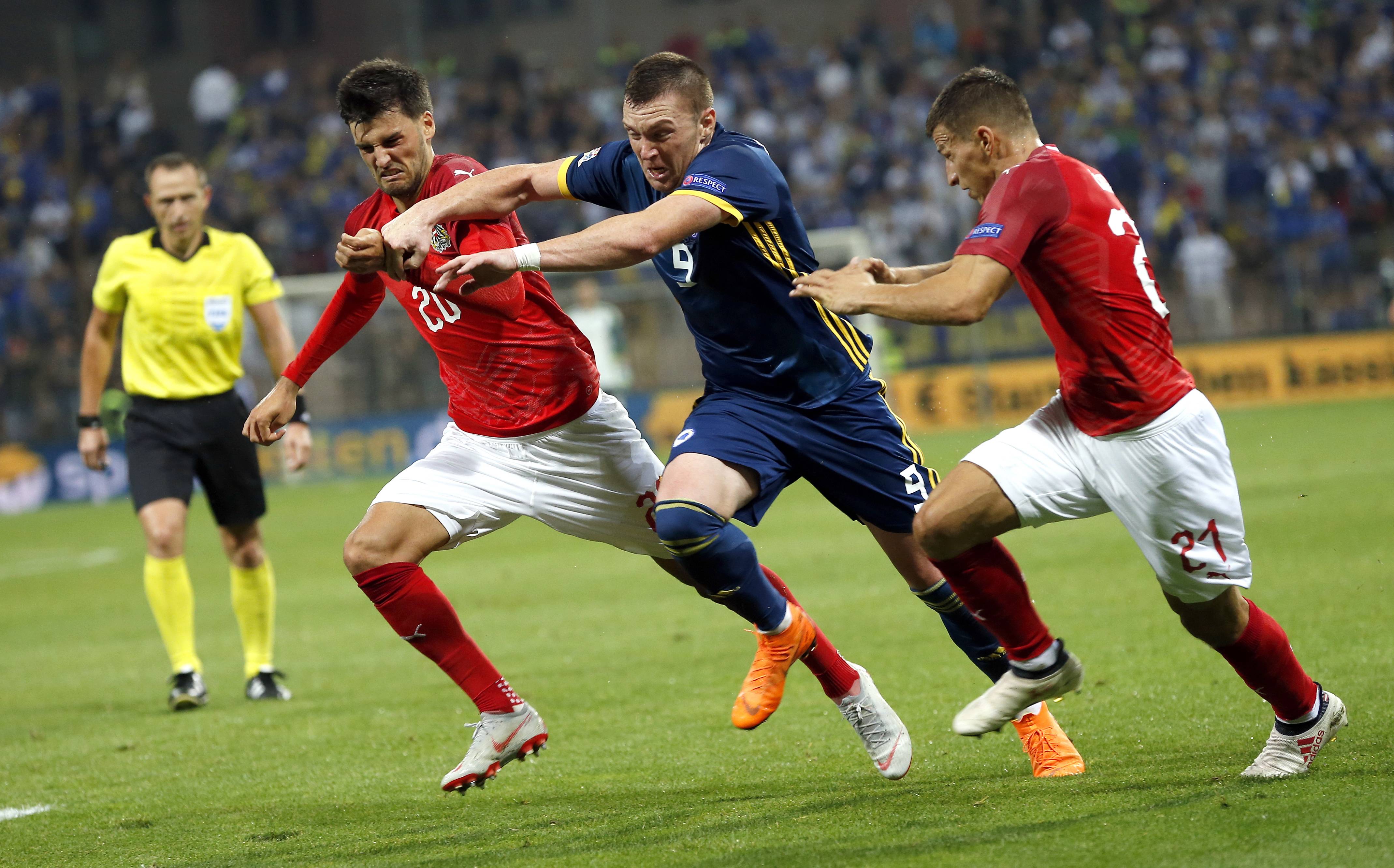 关于挑战传统!精彩足球对抗赛令人热血沸腾的信息 关于挑战传统!精彩足球对抗赛令人热血沸腾的信息