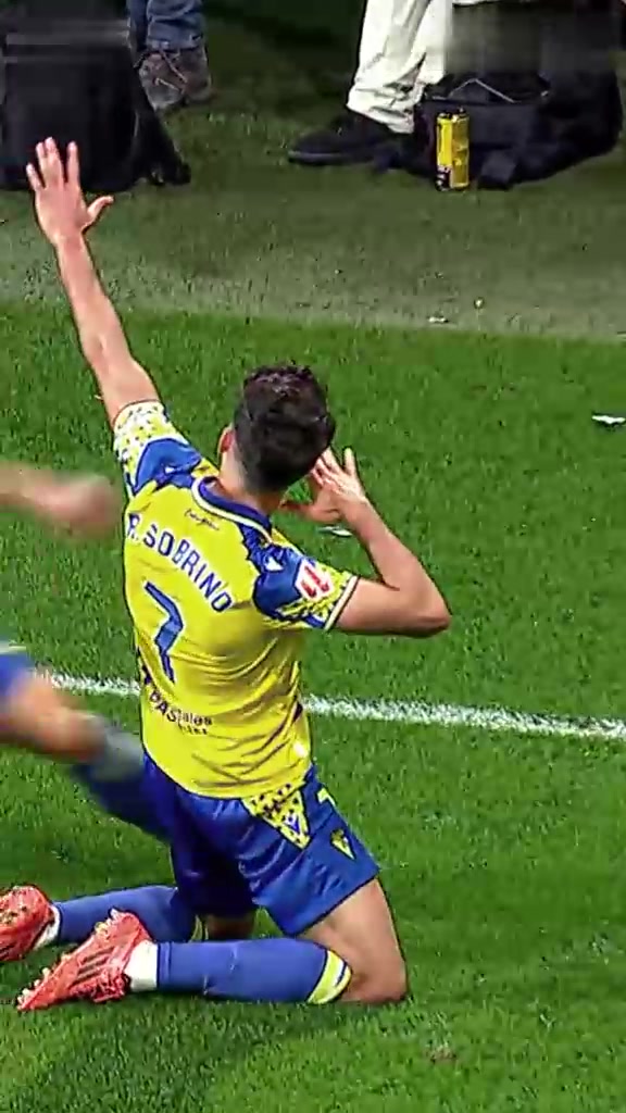 关于挑战传统!精彩足球对抗赛令人热血沸腾的信息 关于挑战传统!精彩足球对抗赛令人热血沸腾的信息