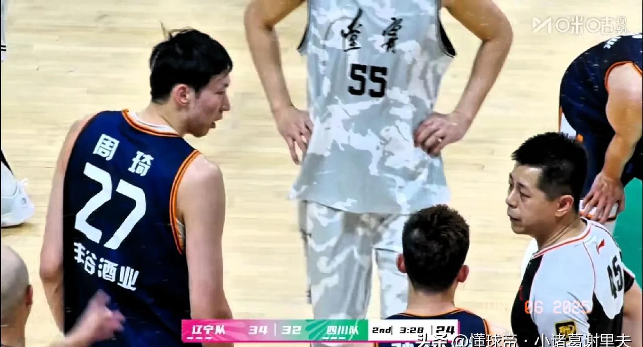四川队客场不敌对手,遭遇失利 四川队客场不敌对手,遭遇失利