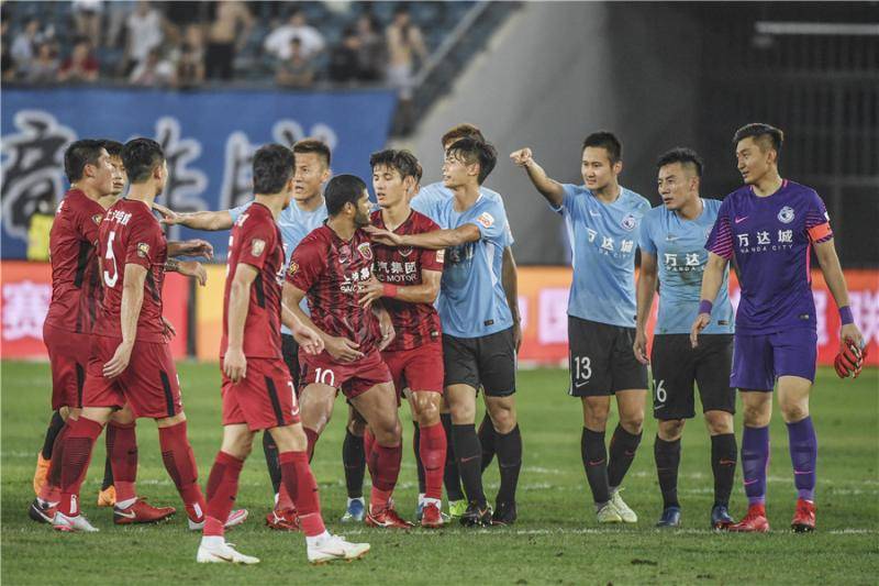 包含上海上港对阵大连一方,期待胜利加分的词条 包含上海上港对阵大连一方,期待胜利加分的词条