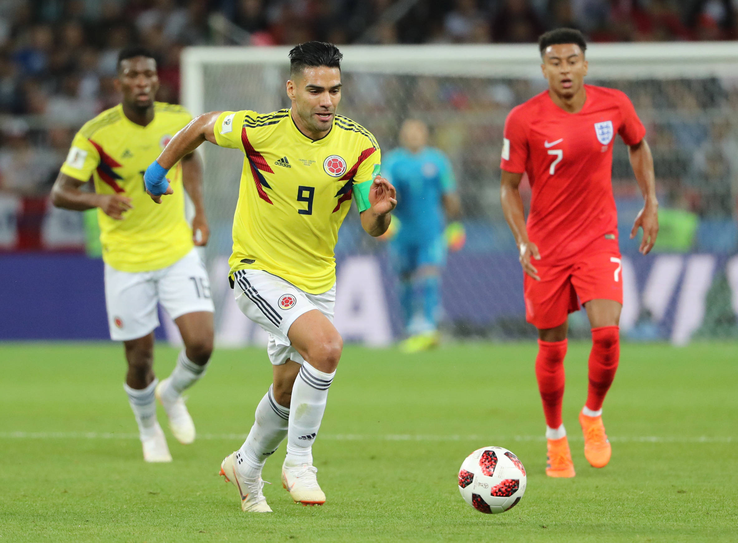 南美球员在亚洲赛场上表现抢眼 南美球员在亚洲赛场上表现抢眼