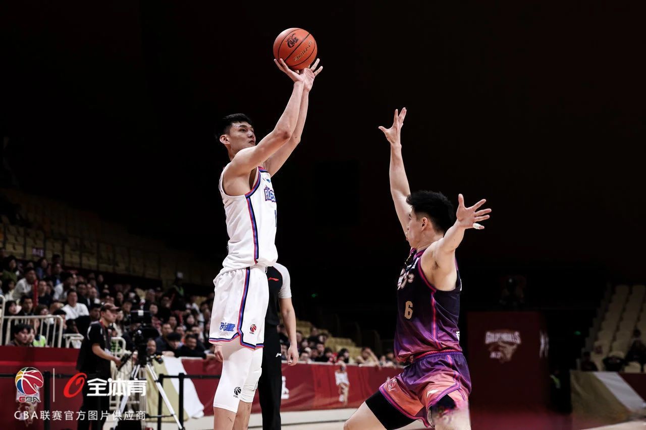 天津队新秀表现出色,队伍士气高涨的简单介绍 天津队新秀表现出色,队伍士气高涨的简单介绍