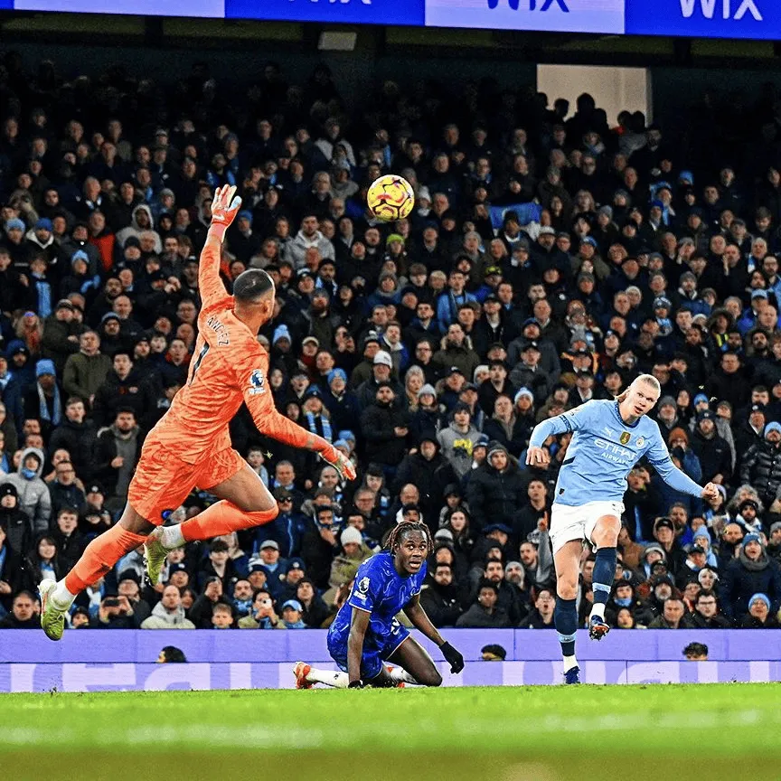 桑切斯连续两场进球,曼联重回正轨 桑切斯连续两场进球,曼联重回正轨