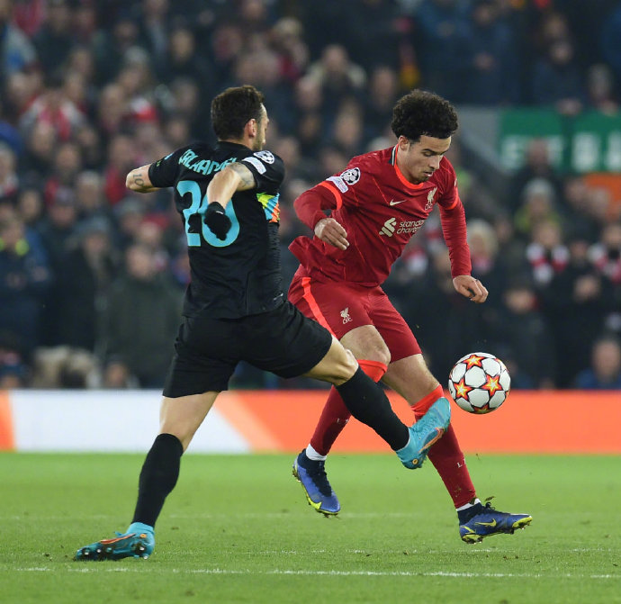 斯洛伐克战胜摩洛哥,仍有希望晋级 斯洛伐克战胜摩洛哥,仍有希望晋级