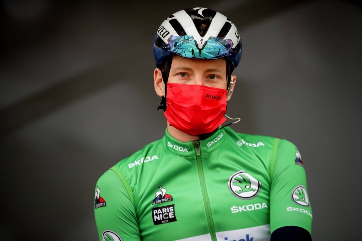 斯特拉斯堡取胜领跑,冲刺法国冠军的简单介绍 斯特拉斯堡取胜领跑,冲刺法国冠军的简单介绍