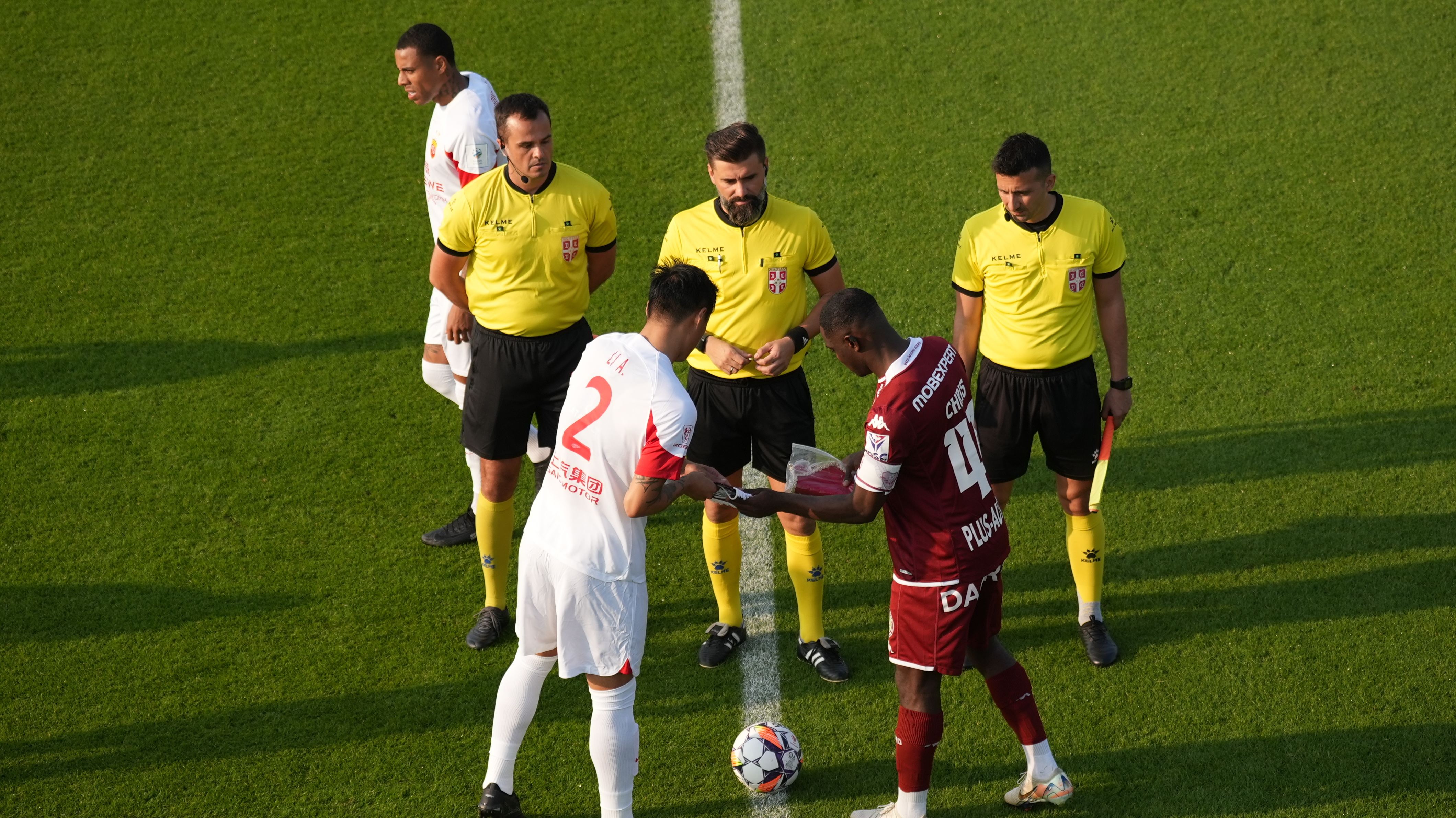 比赛中球队突然换上替补球员,意外改变战局 比赛中球队突然换上替补球员,意外改变战局