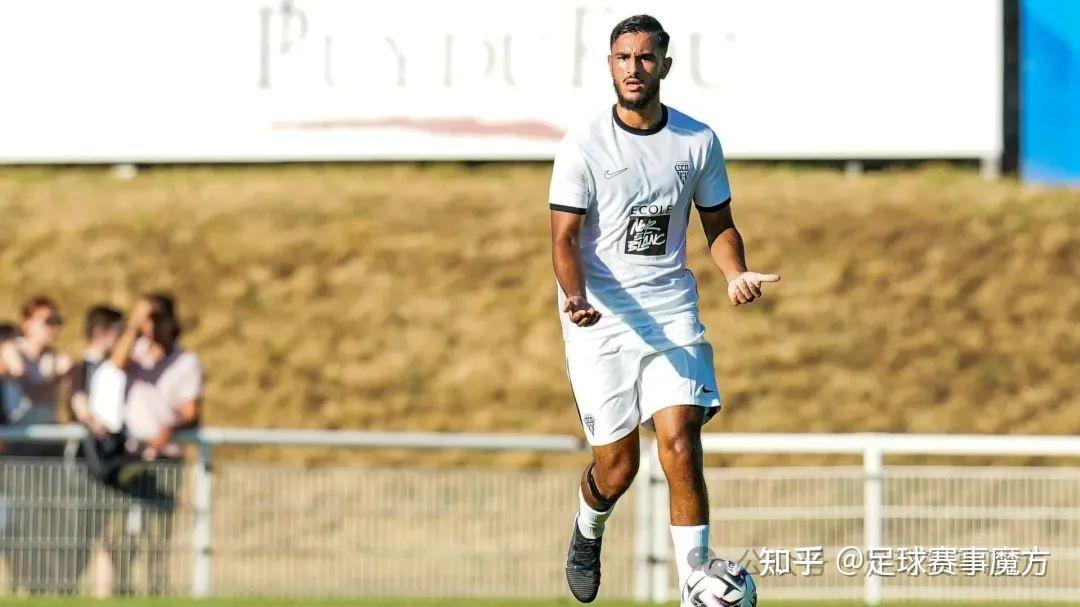 关于昂热上演逆转,击败南特,夺得关键胜利的信息 关于昂热上演逆转,击败南特,夺得关键胜利的信息