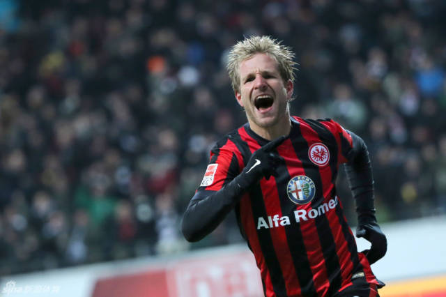 法兰克福豪取胜利,继续保持冲击前四!的简单介绍 法兰克福豪取胜利,继续保持冲击前四!的简单介绍