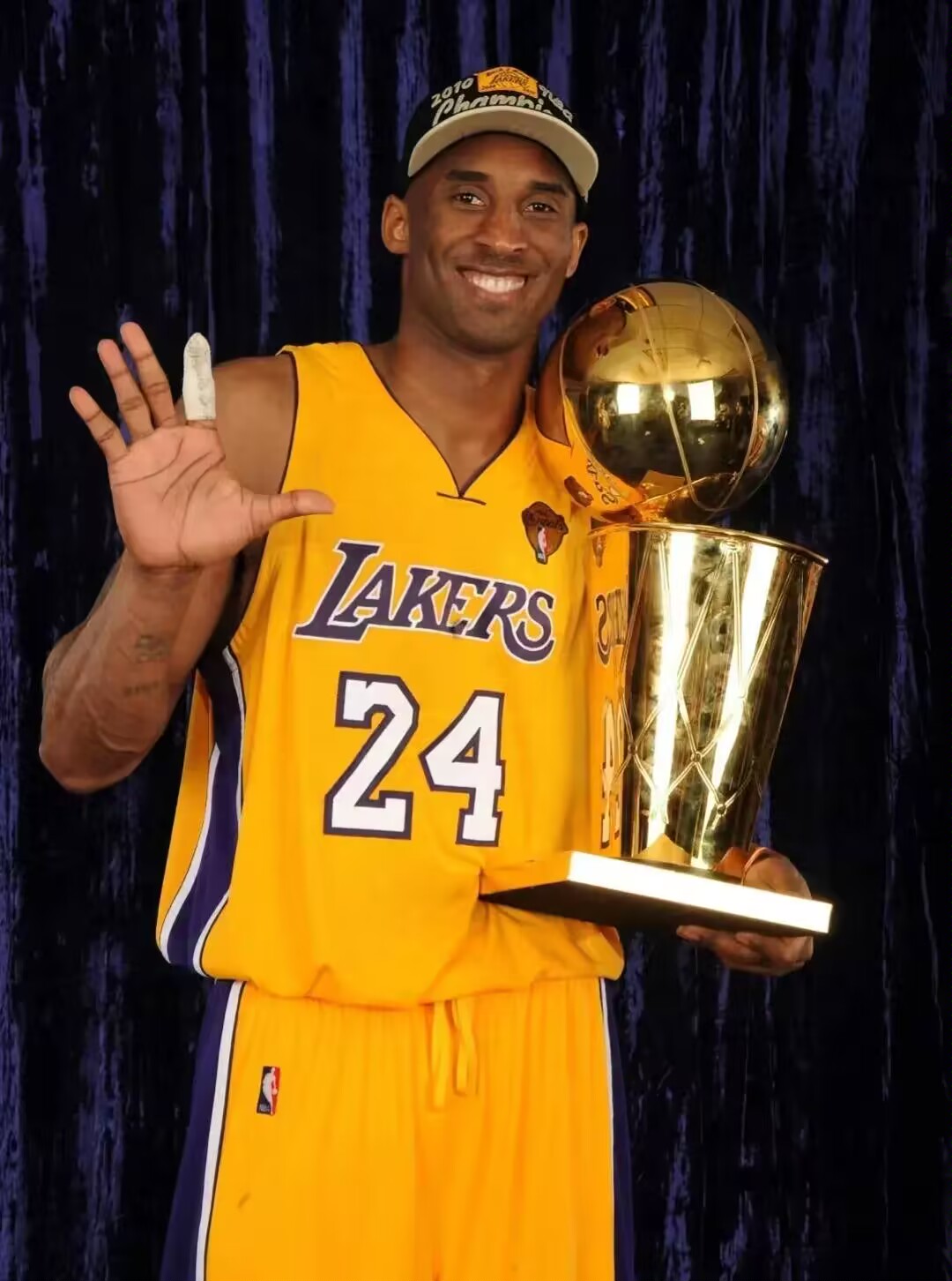 包含运动明星们在全球体育赛场上的最新消息的词条 包含运动明星们在全球体育赛场上的最新消息的词条