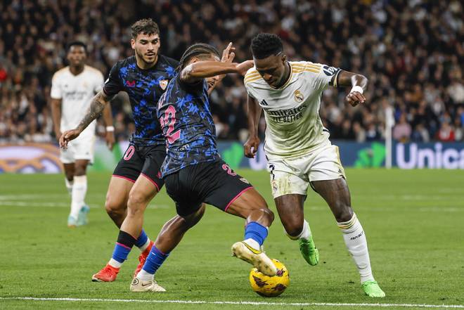 关于落后两球逆袭,塞维利亚绝杀巴拉多利德的信息 关于落后两球逆袭,塞维利亚绝杀巴拉多利德的信息