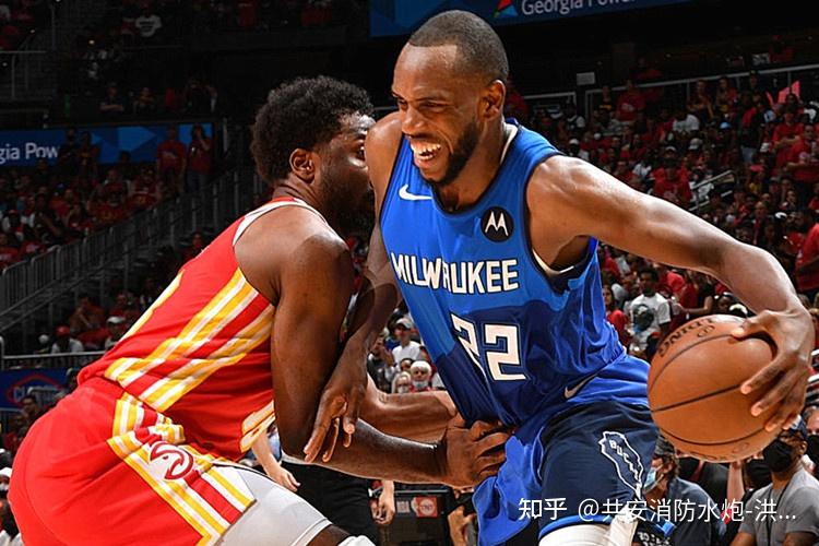 人客场逆转雄鹿取得重要胜利的简单介绍